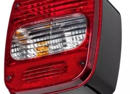 PLASTICO IMP. FORD CARGO VW TRAS. NUEVO