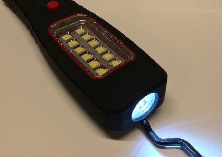 LINTERNA 12 LED INDICADORA 3 PILAS AAA