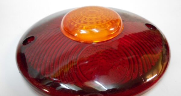 PLASTICO IMP. M.BENZ TRASERO H.FRITO