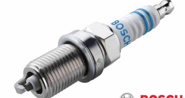 BUJIA BOSCH  YR6LE+  FIAT 500/PALIO/UNO EVO ETC.