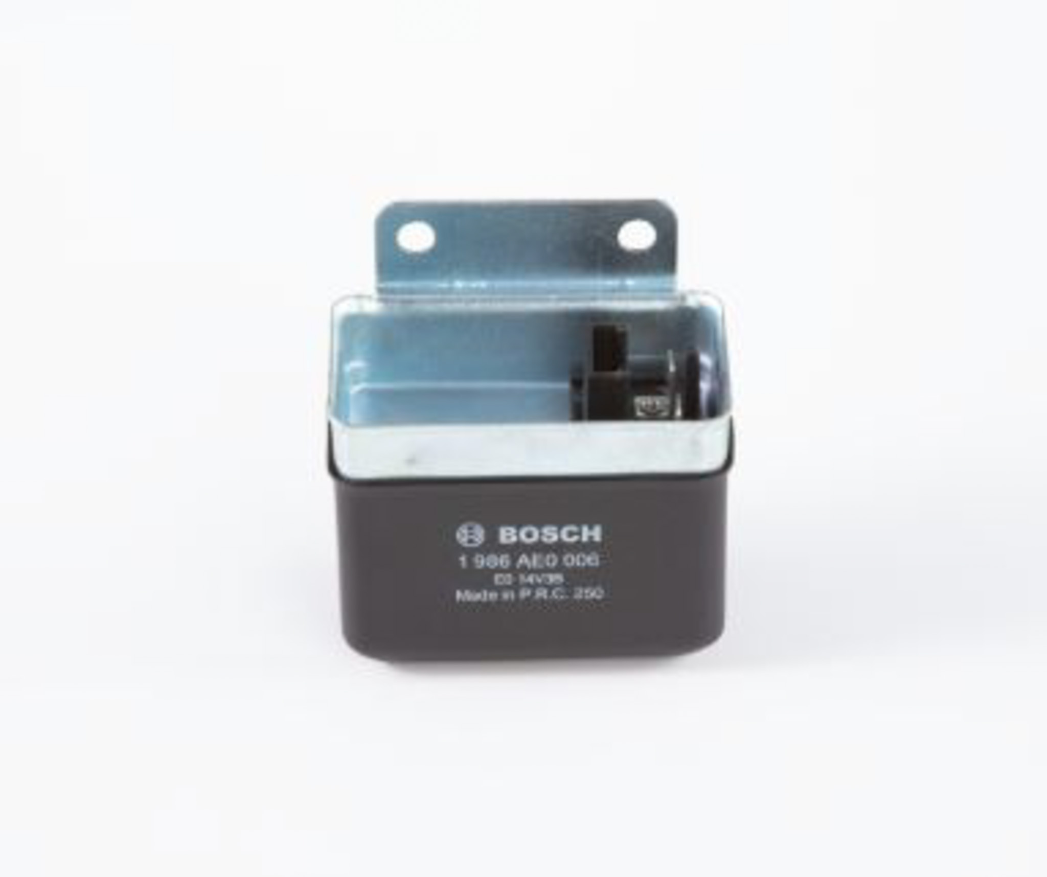 REGULADOR BOSCH 1986AE0006 MBENZ/SCAN. FIAT 12V