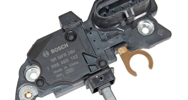 REG BOSCH 1986AE0102 24V VOLVO/RENAULT/MB/SCANIA/